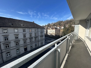 Helle 1,5-Zimmer-Wohnung mit Balkon | vollständig renoviert | zentrale Lage Bild 5