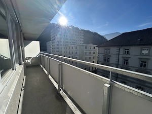 Helle 1,5-Zimmer-Wohnung mit Balkon | vollständig renoviert | zentrale Lage Bild 4