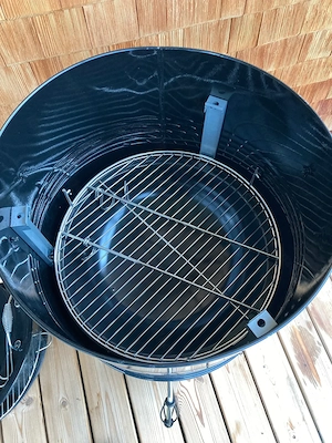 Verkaufe Grilltonne   Räuchertonne  Bild 3