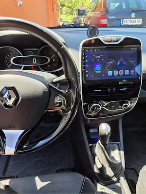 Renault Clio 4 Frisch Vohrgeführt Bild 7