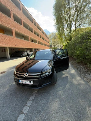 VW Tiguan 2.0 TDi Bild 2