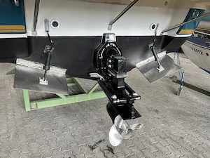 Motorboot mit neuem Motor + Antrieb Bild 8
