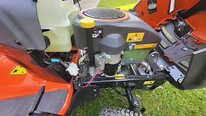 Rasenmäher Traktor Bild 3