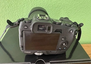 Canon EOS RP Systemkamera inkl. Objektiv Bild 4