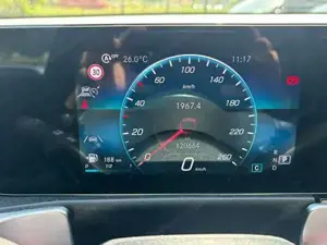 Mercedes-Benz GLB Bild 7