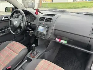 Vw Polo 1.2i Tüv 11 26+4mon  Bild 7