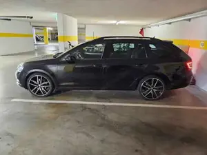 Skoda Octavia Bild 2