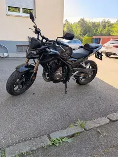 Honda CB500F Bj. 2023 2400km Bild 3