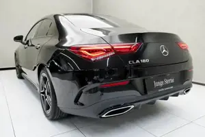 Mercedes-Benz CLA 180 Bild 11