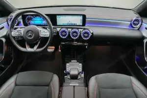 Mercedes-Benz CLA 180 Bild 7