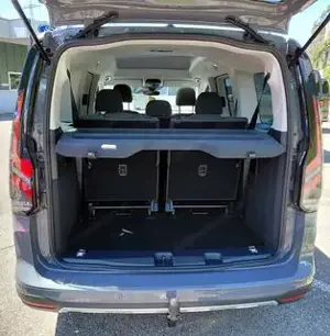 Ford Tourneo Connect Bild 7