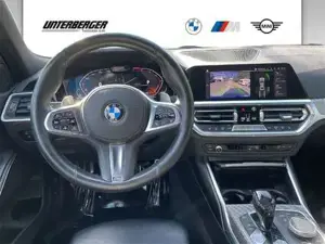 BMW 330i M Sport // Head-Up // Laserlicht // elektr. Sitzverstellung Bild 7