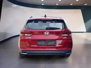 Hyundai i30 Kombi Advantage cw vAHK Navi LED DAB Kamera Winter 74... Bild 5