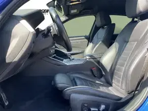 BMW 330i M Sport // Head-Up // Laserlicht // elektr. Sitzverstellung Bild 10