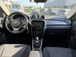 Suzuki Vitara Bild 6