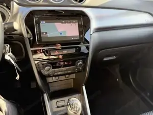 Suzuki Vitara Bild 10