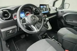Mercedes-Benz T 160 d Standard PDC Navi KAM KlimaA LM SpurH Bild 6