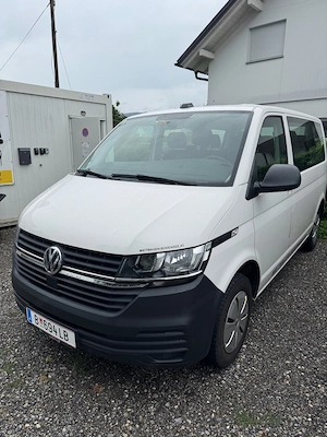 VW T6.1 Bus Kombi 9-Sitzer 