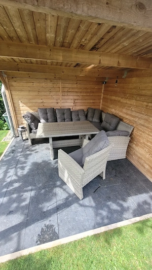 Gartenmöbel Bild 2