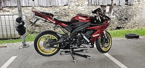 Yamaha YZF R1 Bild 3