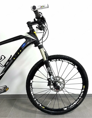 Sehr leicht! KTM Carbon Mountainbike Fahrrad MTB Bild 4