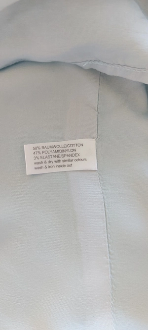 Kurzarmkleid Bild 4