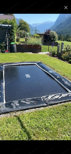 Trampolin   Bodentrampolin 