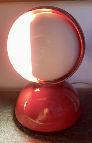 Tischleuchte ARTEMIDE Eclisse, Design: Vico Magistretti (1965)  Bild 4