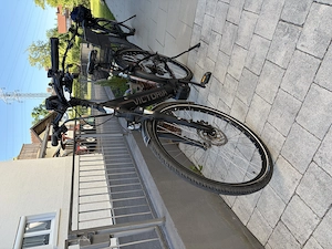 E-Bike zu verkaufen   voll funktionsfähig, gepflegt & mit Zubehör Bild 2