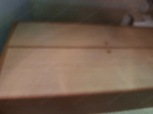 Verschenke 2 Kleiderkästen. Bild 2