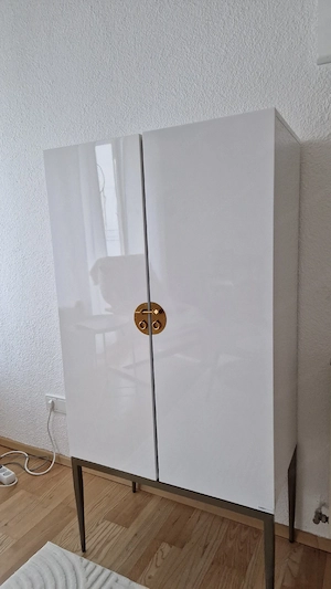 Hochglanzkasten Bild 4