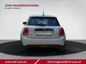 MINI Cooper 100 kW (136 PS), Schaltgetriebe Bild 6