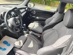 MINI Cooper 100 kW (136 PS), Schaltgetriebe Bild 9