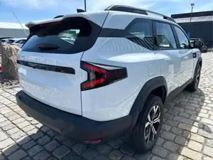 Dacia Bigster Expression 140 PS TCe-Sitzheizung-LED-AppleCarp... Bild 6