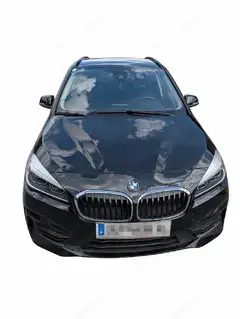 BMW 218D xDrive gebraucht in gutem Zustand Bild 2