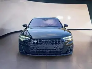 Audi A8 Bild 2