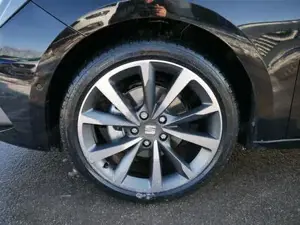 Cupra Leon Sportstourer FR 1.5 eTSI Kombi DSG*AHK-SCHWENKBAR*NAVI*TEMPO... Bild 4