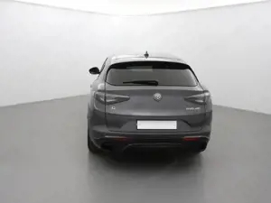 Alfa Romeo Stelvio Bild 4