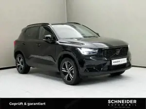 Volvo XC40 Black Edition Ultra, B3 Mild Hybrid, Benzin