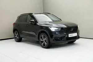 Volvo XC40 Black Edition Ultra, B3 Mild Hybrid, Benzin Bild 2