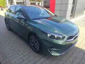 Kia Ceed / cee'd Platinum AT*LED*Navi*Shzg*PDCv+h*Cam*SD*17' 103... Bild 3