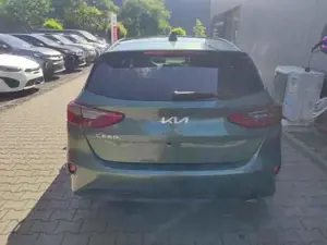 Kia Ceed / cee'd Platinum AT*LED*Navi*Shzg*PDCv+h*Cam*SD*17' 103... Bild 5