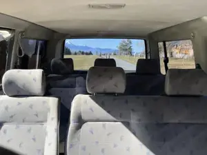 VW T4 Caravelle 102 PS Bild 3