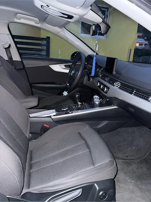 Audi A4 Avant Bild 2