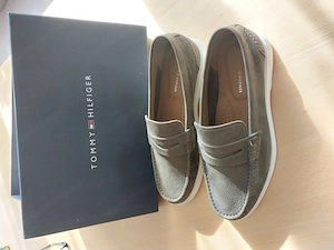 tommy hiliger schuhe Gr,42 neu 49,00    zu klein original preis  149,00