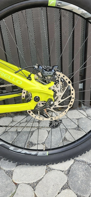 Pinarello Nytro Dust 3 SLX   E-MTB Fully   E-Bike Bild 7