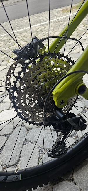 Pinarello Nytro Dust 3 SLX   E-MTB Fully   E-Bike Bild 4