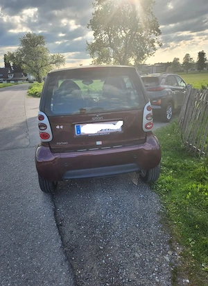 Smart Fortwo in Top-Zustand   Sparsam und zuverlässig Bild 2