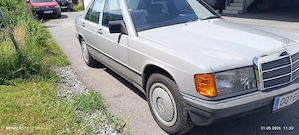 Mercedes-Benz 190D Bild 4