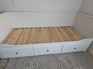 Gebrauchtes Hemnes Bett von IKEA inkl. Matratzen zu verkaufen Bild 3